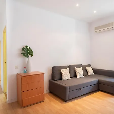 - Art Apartment Barcelona