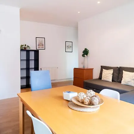 Apartment - Art *