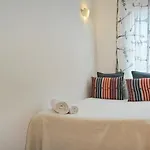 - Art Apartman