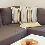 - Art Apartman *